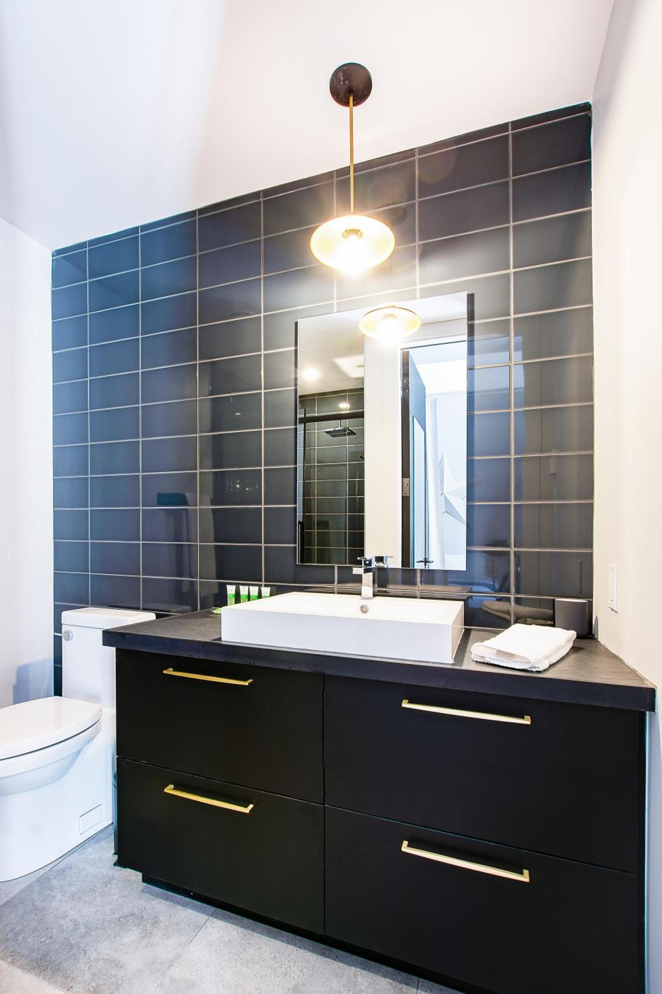 Апартаменты Les Lofts St-Pierre - Par Les Lofts Vieux-Quebec Номер фото